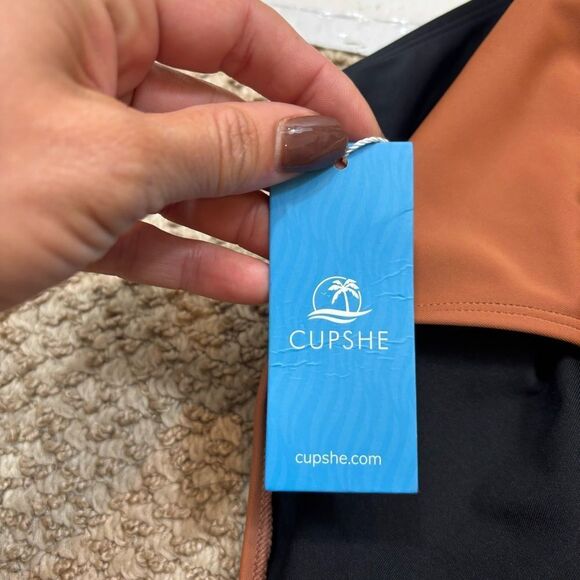 Brand be with Tags‎ Cupshe Brand Plunge Neckline Cut Out One Piece Swim Suit XL - Picture 4 of 13